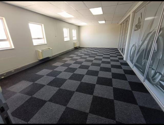 INDUSTRIAL PROPERTY TO RENT IN STORMILL